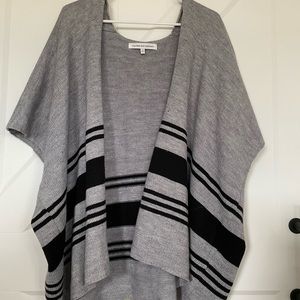 Black and gray sweater